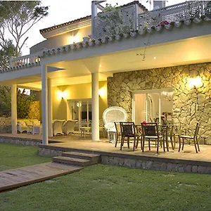  Villa De Lujo Con Jardines Y Piscina Spain