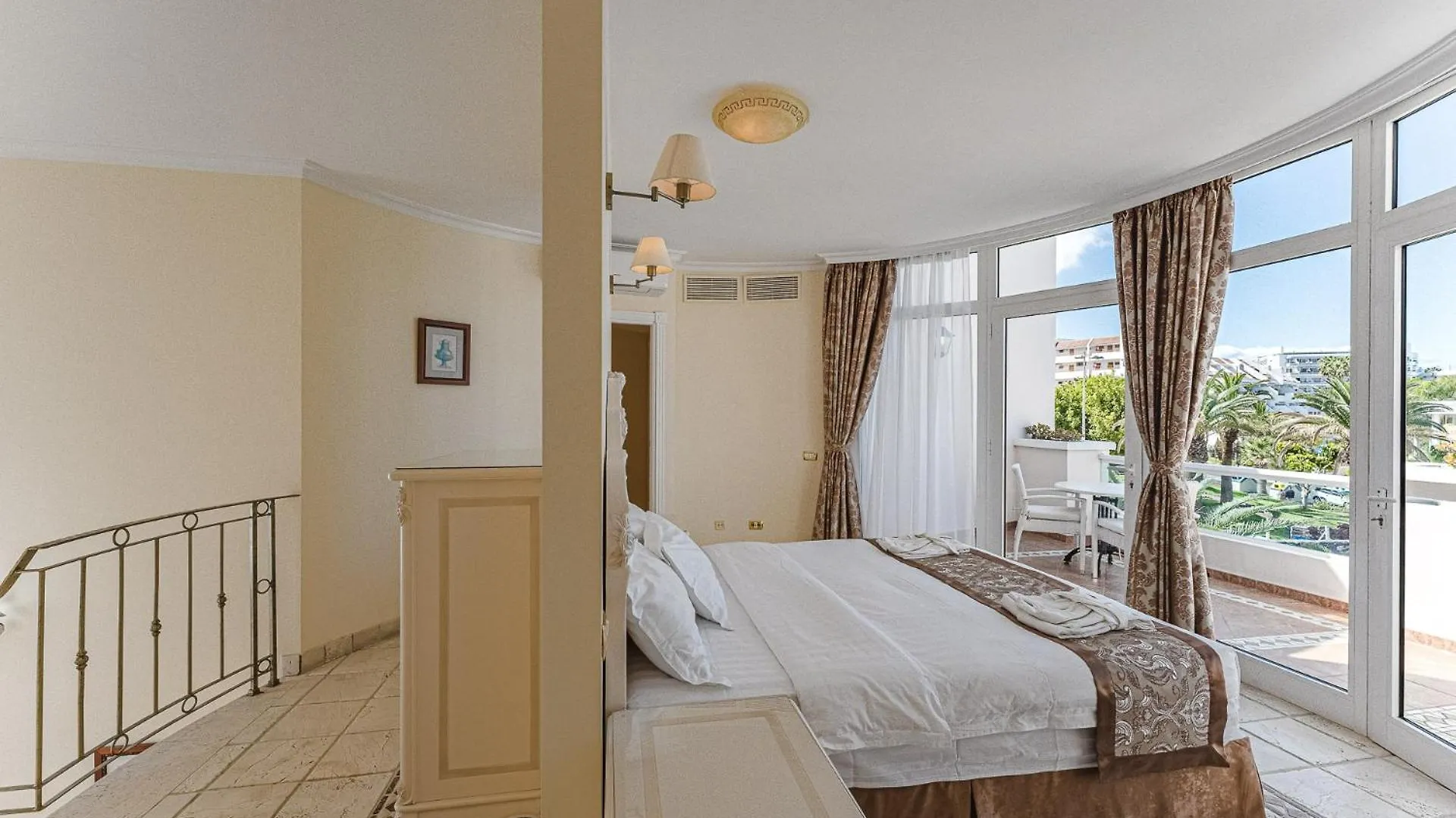 Flamingo Suites Boutique Hotel Costa Adeje  4*, Costa Adeje (Tenerife)